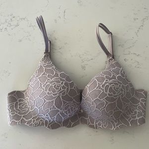 Victoria’s Secret 34B Very Sexy Bra